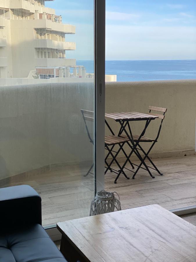 Benal Beach Apartments Benalmadena Bagian luar foto