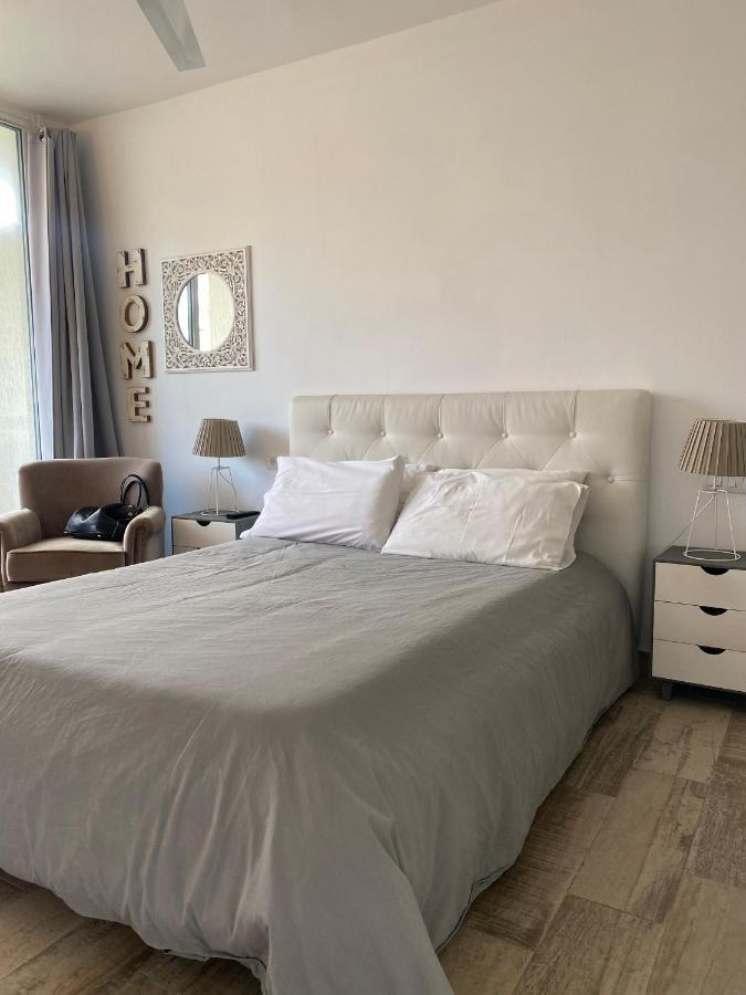 Benal Beach Apartments Benalmadena Bagian luar foto
