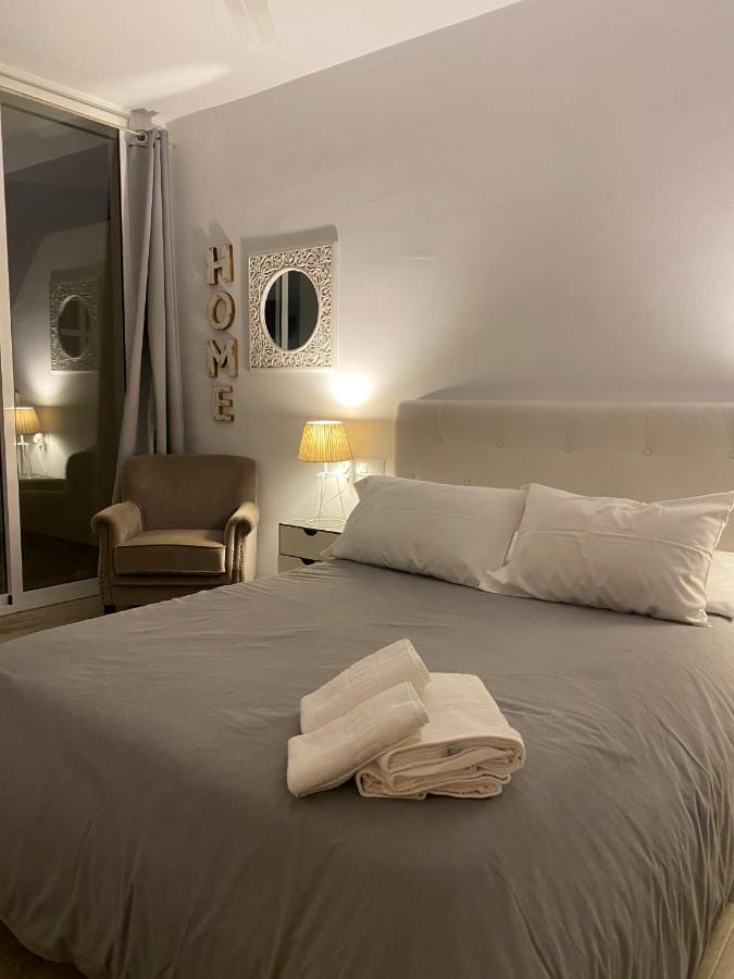 Benal Beach Apartments Benalmadena Bagian luar foto