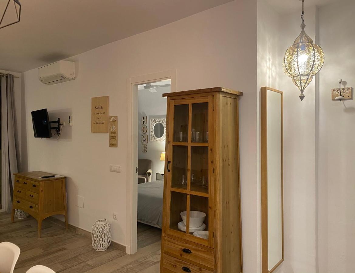 Benal Beach Apartments Benalmadena Bagian luar foto