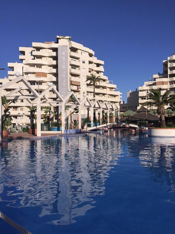 Benal Beach Apartments Benalmadena Bagian luar foto